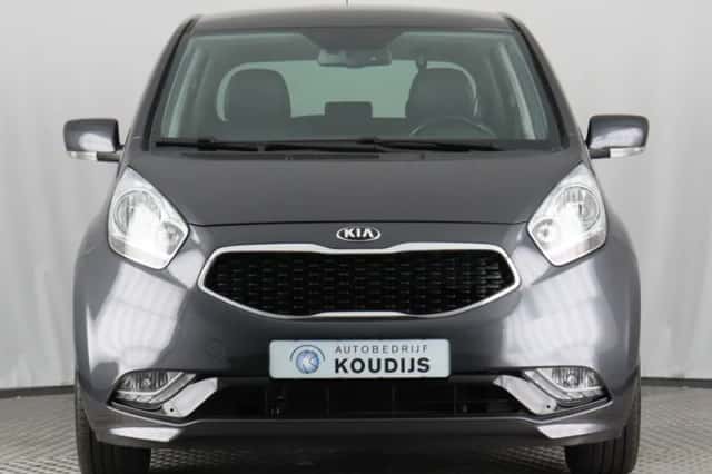 Kia Venga (2017) thumbnail 3