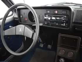 Volkswagen Golf (1978) thumbnail 9