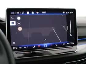 Volkswagen Golf (2024) thumbnail 21