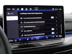 Volkswagen Golf (2024) thumbnail 34