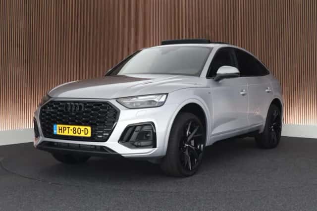Audi Q5 (2024) thumbnail 1
