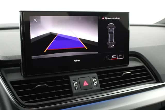 Audi Q5 (2024) thumbnail 4