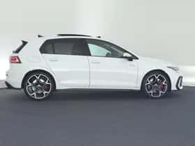 Volkswagen Golf (2025) thumbnail 11