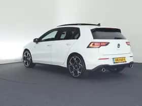 Volkswagen Golf (2025) thumbnail 9
