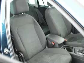 Volkswagen Tiguan (2023) thumbnail 2