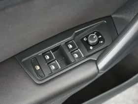 Volkswagen Tiguan (2023) thumbnail 15