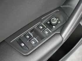 Volkswagen Tiguan (2022) thumbnail 17