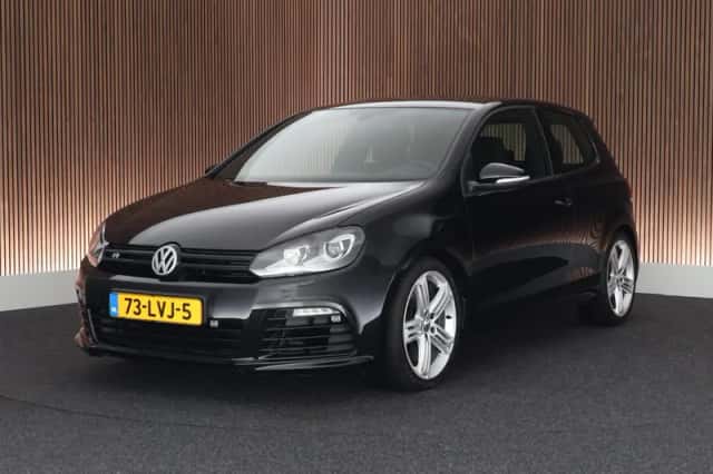 Volkswagen Golf (2010) thumbnail 1