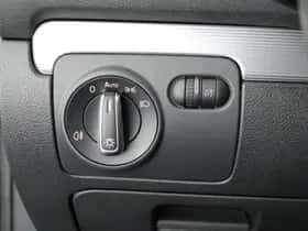 Volkswagen Golf (2010) thumbnail 12