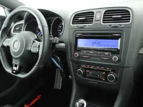 Volkswagen Golf (2010) thumbnail 3