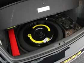 Volkswagen Golf (2010) thumbnail 37