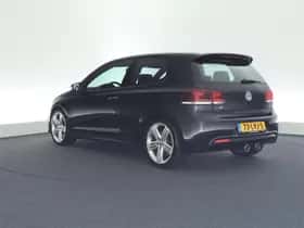 Volkswagen Golf (2010) thumbnail 5