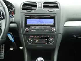 Volkswagen Golf (2010) thumbnail 10