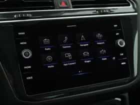 Volkswagen Tiguan (2021) thumbnail 23