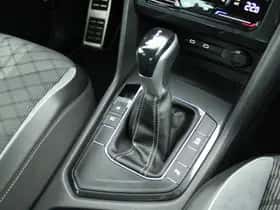 Volkswagen Tiguan (2021) thumbnail 32