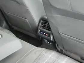 Volkswagen Golf (2021) thumbnail 39