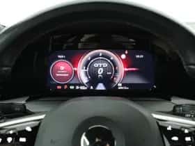 Volkswagen Golf (2021) thumbnail 42