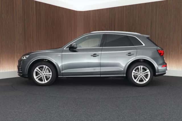 Audi Q5 (2020) thumbnail 4