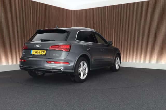 Audi Q5 (2020) thumbnail 6