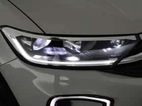 Volkswagen T-Roc (2022) thumbnail 6