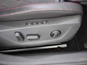 Škoda Octavia (2022) thumbnail 5