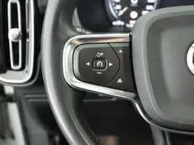 Volvo XC40 (2022) thumbnail 14