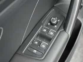 Volkswagen Tiguan (2021) thumbnail 16