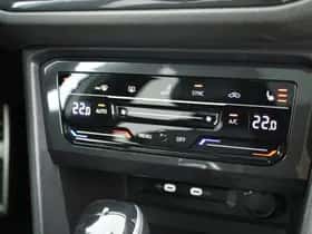 Volkswagen Tiguan (2021) thumbnail 35