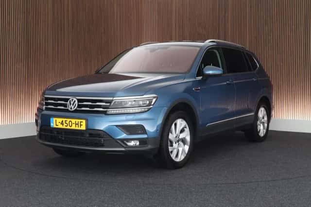 Volkswagen Tiguan (2021) thumbnail 1