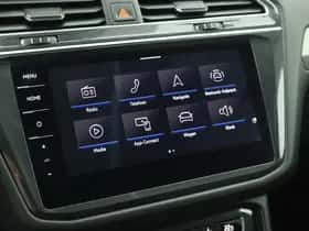 Volkswagen Tiguan (2021) thumbnail 21