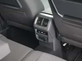 Volkswagen Tiguan (2021) thumbnail 35