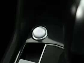 Volkswagen Tiguan (2021) thumbnail 6