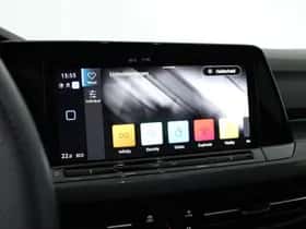 Volkswagen Golf (2022) thumbnail 22