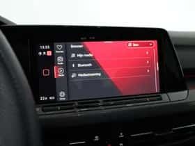 Volkswagen Golf (2022) thumbnail 27