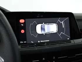 Volkswagen Golf (2022) thumbnail 31