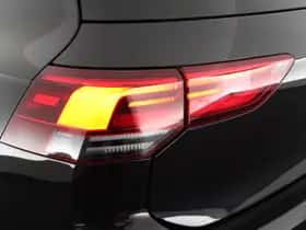 Volkswagen Golf (2022) thumbnail 42