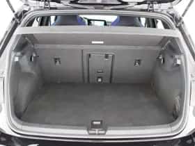 Volkswagen Golf (2022) thumbnail 45