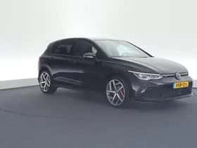 Volkswagen Golf (2022) thumbnail 9