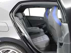 Volkswagen Golf (2022) thumbnail 10