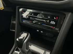 Volkswagen Tiguan (2022) thumbnail 36