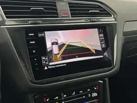 Volkswagen Tiguan (2022) thumbnail 5