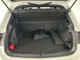 Volkswagen Tiguan (2022) thumbnail 51