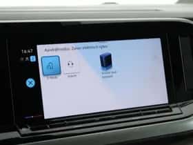 Volkswagen Multivan (2022) thumbnail 21