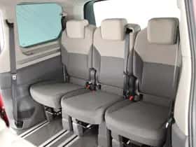 Volkswagen Multivan (2022) thumbnail 37