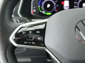 Volkswagen Tiguan (2022) thumbnail 20