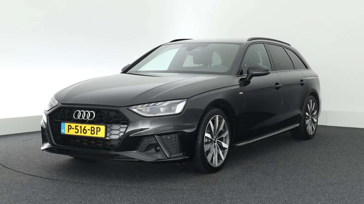 Audi A4 (2022) — foto 1