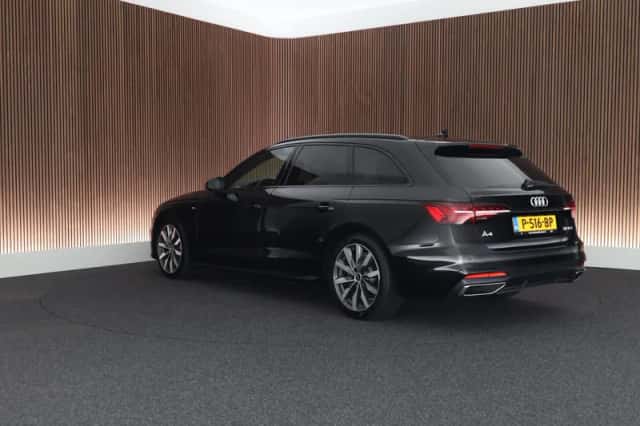 Audi A4 (2022) thumbnail 5