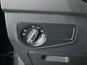Volkswagen Tiguan (2021) thumbnail 15
