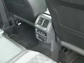 Volkswagen Tiguan (2021) thumbnail 39