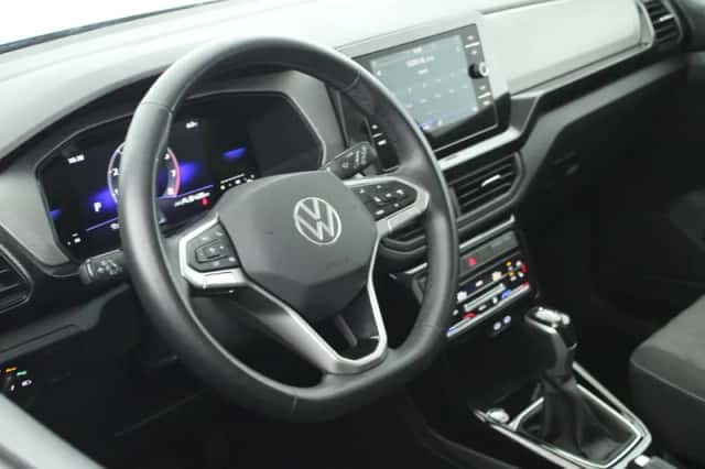 Volkswagen T-Cross (2025) thumbnail 3